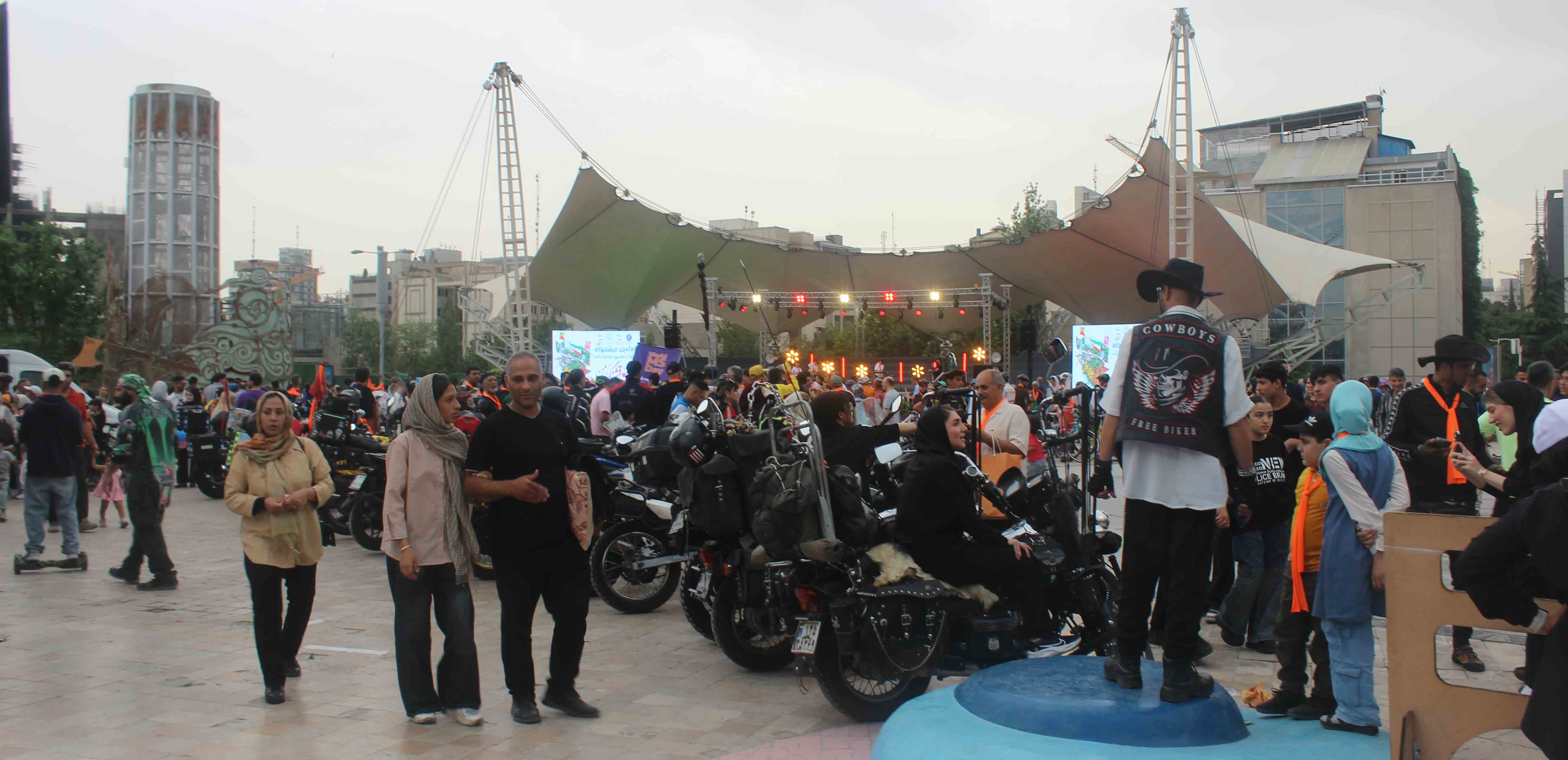 https://www.khabareiran.ir/FileCenter/Multimedia/Images/Galleries/0%20(1)_vhxglff.jpg