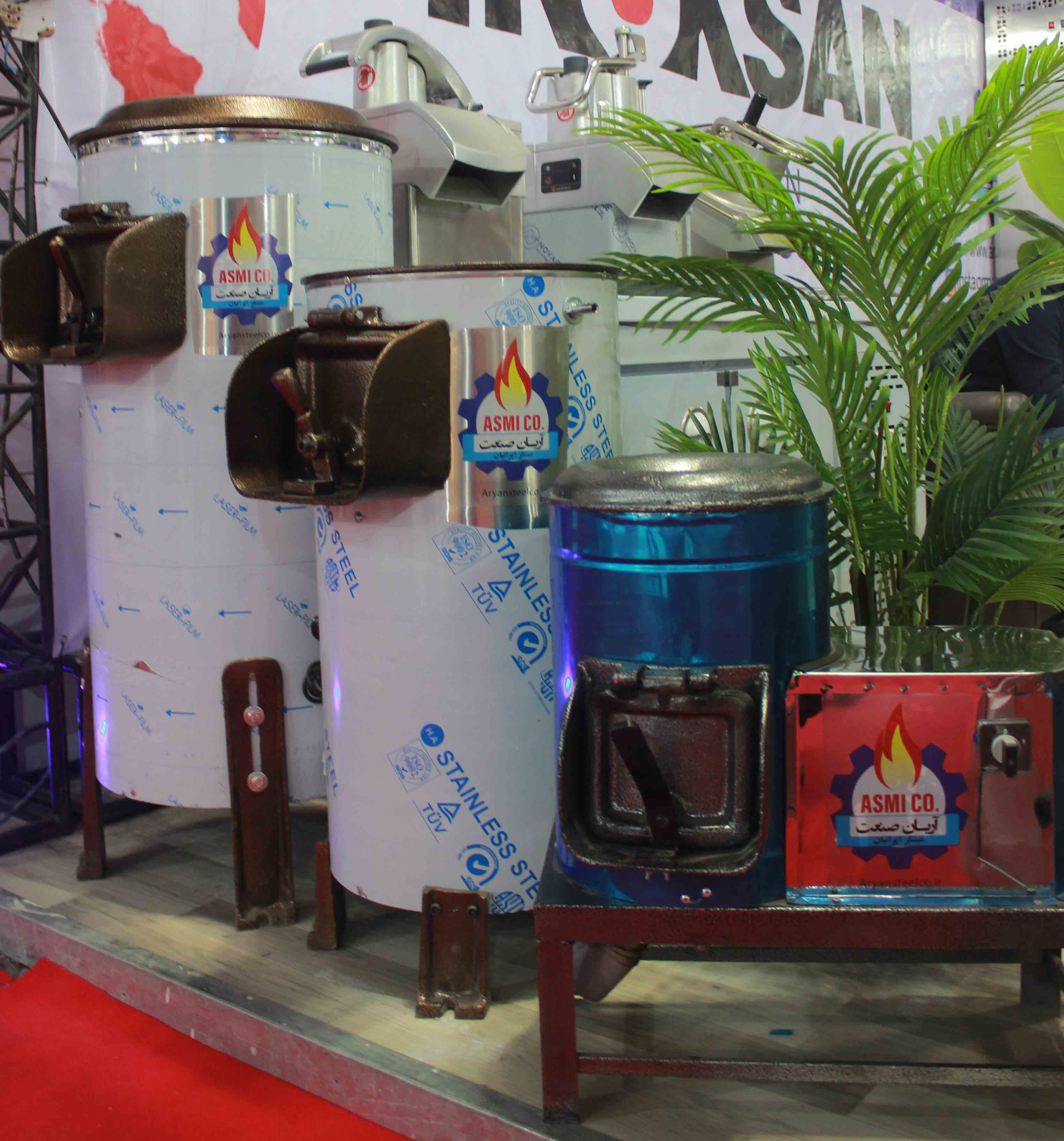 حمیدرضا قربانی در گفتگو با خبرنگاران: آریان صنعت مبتکر ایرانیان تولیدکننده برترین تجهیزات آشپزخانه های صنعتی در ایران است