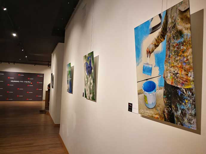 افتتاح نمایشگاه عکاسی استاد محمود کلاری با هواوی P10  