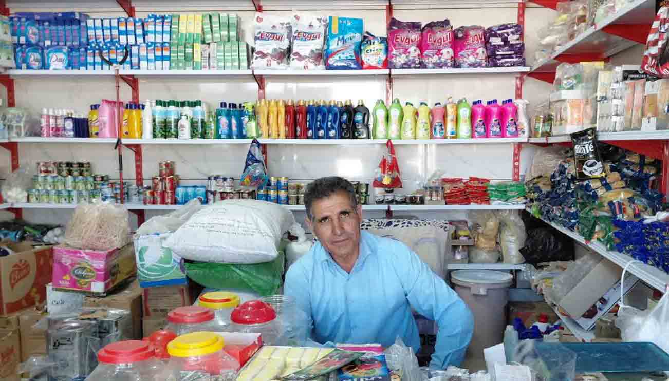 فروشگاه سوغاتی سرا صنایع غذایی شوینده وسوغاتی رضا محمدلو 