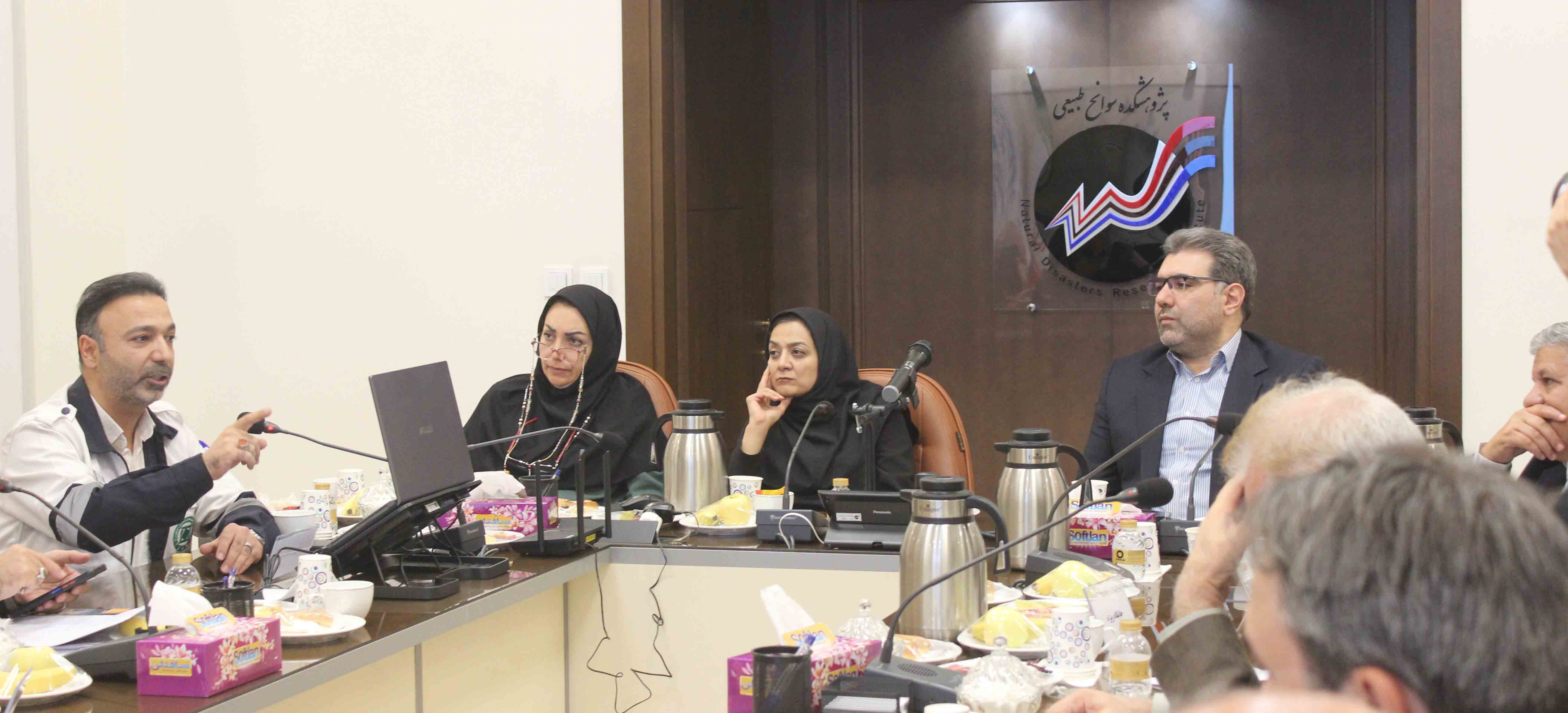 نشست ویژه روز جهانی کاهش ریسک سوانح با موضوع «سرمایه گذاری در تاب آوری و توسعه اقدامات کاهش خطر» برگزار شد 