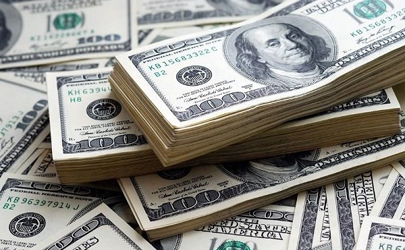 خرید و فروش ارز در بانکها/ امتناع دلالان و برخی از صرافی ها برای خریدارز