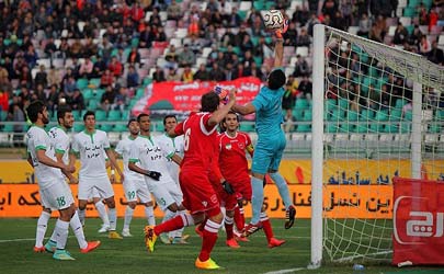 پرسپولیس دوباره مقابل ذوب آهن شکست  خورد/ هشتمین باخت تیم درخشان با بی دقتی طارمی رقم خورد  
