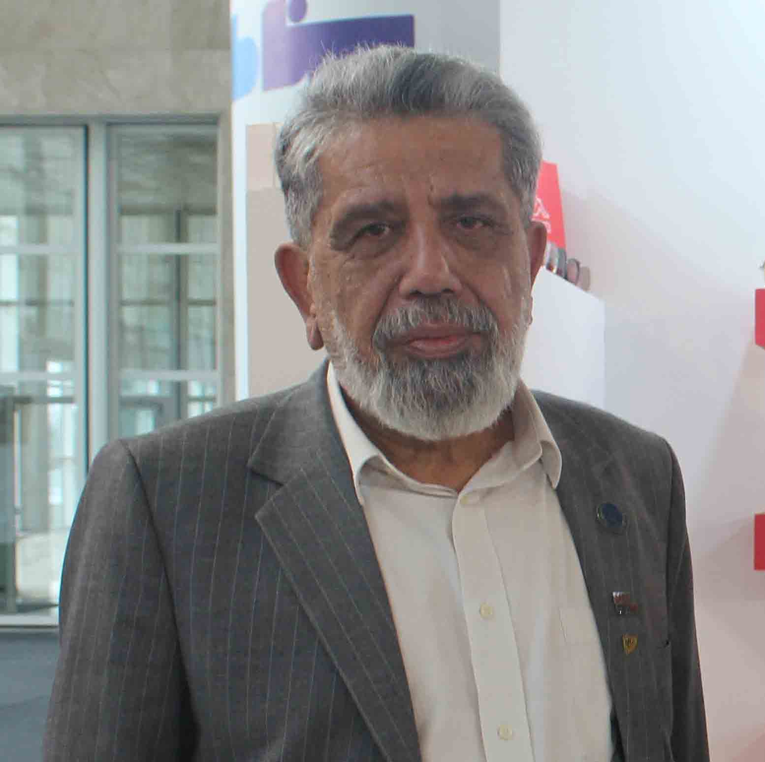 هدف ازبرگزاری نمایشگاه تاپکس ارتقاء خدمات رسانی به جامعه هدف (مشتریان) می‌باشد /عینک کاپا برندی فوق‌العاده باکیفیت بسیار بالا است/«بست اپتیک best optic»درشهرهای کرمانشاه، اصفهان، شیراز شعبات فعال دارد 