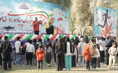 همایش بزرگ پیاده‌روی خانوادگی شرکت پتروشیمی فن‌آوران با حضور پرشور بیش از ۷۰۰ نفر از کارکنان و خانواده‌های آنان در پارک ارم بندرماهشهر برگزار شد