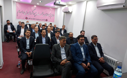 دیدار مدیران بانک ایران زمین از شعب غرب کشور