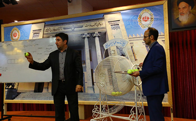 قرعه کشی مرحله اول جشنواره «یک بام و چند برنده» برگزار شد