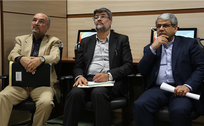 بازدید معاون وزیر اقتصاد از نمایشگاه دستاوردهای طرح جامع مالیاتی