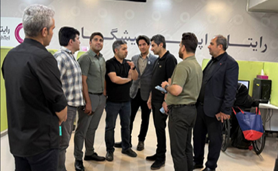 رایتل؛ همراه ارتباطات زائران در مراسم وداع با رهبر شهید