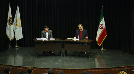 رسيدن به قالب‌های بومی بهترين روش فرهنگ‌سازی در جوامع مختلف است/ برای بررسی یک اتفاق فرهنگی باید به سیر تاریخی آن نیز توجه کرد