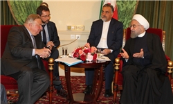 زیان دو ملت از تحریم باید در دوران پساتحریم جبران شود/حل بی‌ثباتی در برخی کشورهای منطقه راه‌حل نظامی ندارد