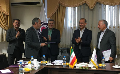 ارائه تسهیلات در راستای رونق تولید ملی با جذب منابع خرد محقق می شود
