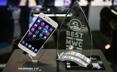  P10 & P10 Plus و Huawei Watch 2 جایزه بهترین محصولات MWC 2017 را دریافت کردند