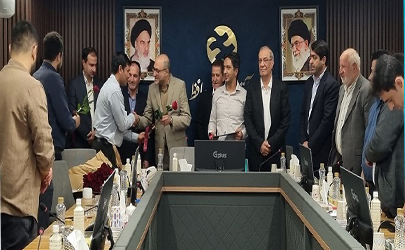 تجلیل از کارگران در شرکت آتیه سازان حافظ