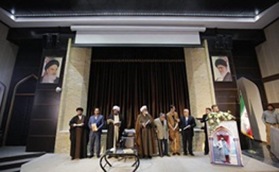 رونمایی از کتاب واقفان دارالخلافه در مدرسه دارالفنون 