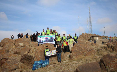 پاکسازی زمین در مناطق گردشگری ۱۱ استان کشور