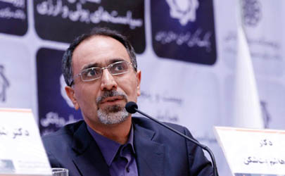 تحقق بستر اوراق بهادار سازی و تامین شرکت های رتبه بندی اعتباری راه حلی برای خروج از تنگنای مالی است