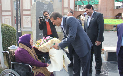 نگاه پرمهر نمایندگان مجلس شورای اسلامی به آسایشگاه خیریه کهریزک