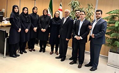 مدیرعامل بانک سرمایه در جمع همکاران شعبه بلوار آفریقا