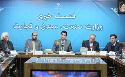 تولید تمام برندهای معروف تلویزیون  کره‌ای، ژاپنی و چینی درایران/ شکست کارت اعتباری خرید کالای ایرانی/ نبود رکود در بازار لوازم خانگی / خوشبین نبودن به صنعت با سود 20 تا 22 درصدی بانک ها/ توان تولید۱۰ محصول جدید از صنایع معتبر لوازم خانگی درکشور