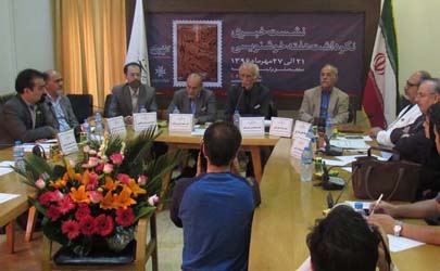 هفته خوشنویسی از 21 تا 27 مهرماه برگزار می شود/ بی‌تجربگی باعث ازهم پاشیدن انجمن‌ها شد/ متأسفانه در جامعه امروز ما همیشه اخبار منفی مخاطب بیشتری را داشته است/ در ایران متأسفانه انگشت‌شمارند کسانی که به بازدید موزه‌ها می‌روند