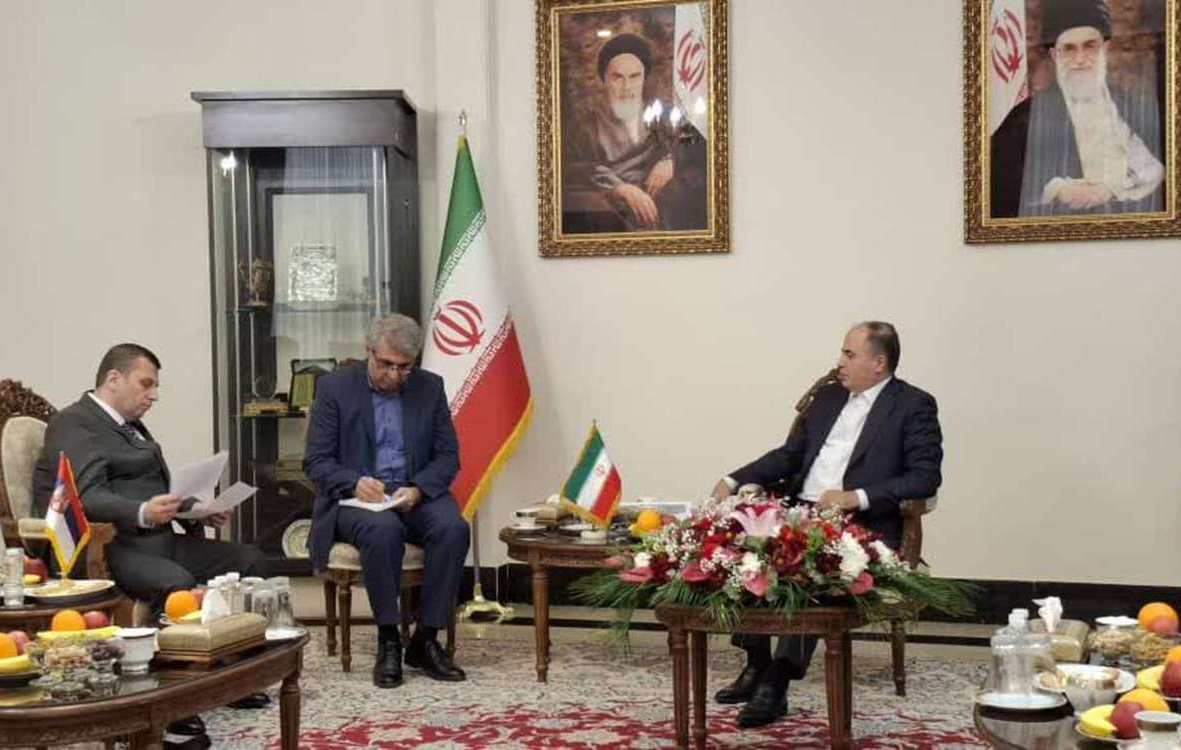 وزیر جها‌د کشاورزی: زمینه صادرات آبزیان، لبنیات ‌و خشکبار به صربستان فراهم‌ است 