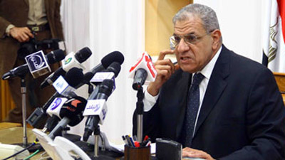 دولت مصر استعفا کرد/ شریف اسماعیل مامور تشکیل کابینه جدید شد