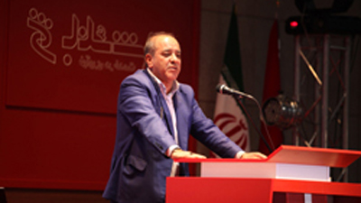 حسین محمدپورزرندی تصریح کرد: حمایت بانک شهر از شهرداری‌ها در تامین درآمدهای پایدار