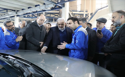 وزیر صمت: اراده ما توسعه ظرفیت‌های داخلی در فناوری خودروهای برقی است 