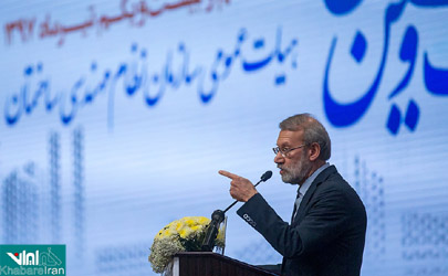 باید کارهای حرفه ای از امور دیوانی به متخصصان آن حرفه سپرده شود/ باید منابع پایدار برای شهرداری ها تعریف شود/ تعیین صلاحیت شرکت ها برعهده سازمان نظام مهندسی ساختمان است/ کارحکومت را برای مردم سخت نکنید/ پیچ را از سر راه مردم بردارید  