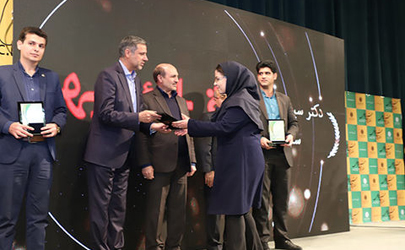تجلیل از پژوهشگر برتر بانک کارآفرین در همایش هفته پژوهش