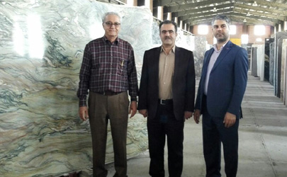بازدید مدیر استانی بانک ایران زمین از شرکت صنایع تبدیلی فراز