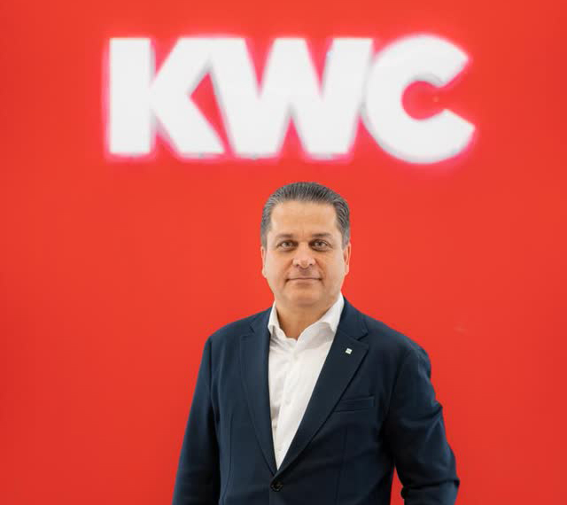 شرکت kwc بالغ بر ۲۰ سال سابقه در زمینه تولید شیرآلات ساختمانی دارد / چراغ‌های روشنایی خطی محصولات جدید  شرکت KWC ایران است / با کاهش حاشیه سودمان، تلاش کرده ایم حداقل فشار به مصرف‌کننده وارد شود