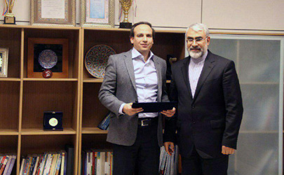 انعقاد تفاهم‌نامه همکاری بیمه سرمد با موسسه اعتباری ملل