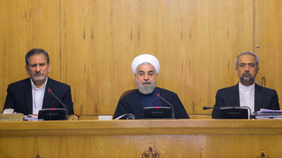 حضرت آقا به‌طور دقیق بر مذاکرات نظارت داشتند/مشکلات اقتصادی و تورم بالای ۴۵ درصد زندگی مردم را با مشکل مواجه کرده/ آیندگان به متن توافق هسته‌ای افتخار می‌کنند 