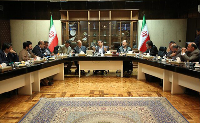 عزم جدی وزیر صمت برای فروش اموال منقول و غیرمنقول مازاد خودروسازان