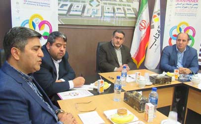 باید با حمایت جدی ازکالای ایرانی زمینه تولید مناسب ‌تردرکشور فراهم شود/ پنجمین نمایشگاه نوشت افزار و تجهیزات مهندسی فروش کالایی ندارد/ نمایشگاه بین‌المللی شهر آفتاب فرصت مناسبی برای معرفی کالاهای ایرانی به جامعه است