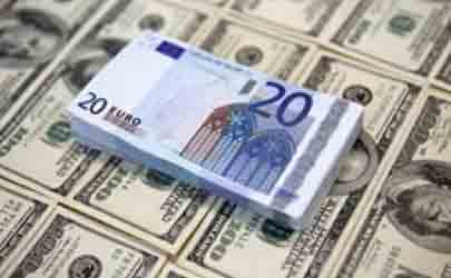 کاهش ۴۰ درصدی ارزش دلار در برابر یورو 