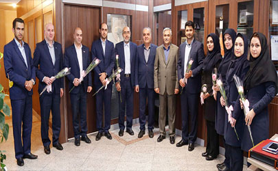 مدیرعامل بانک دی از همکاران اداره روابط عمومی و تبلیغات بانک دی تقدیر کرد