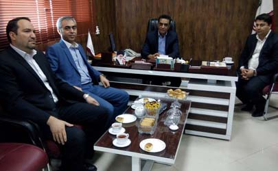 بازديد مديريت شعب استانی بانک ايران زمين از شهرک صنعتی سيمين دشت