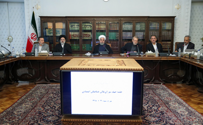 تصمیم گیری درباره ساز و کار تعیین قیمت حامل‌های انرژی با توجه به شرایط اقتصادی کشور/ تعیین هیأت سه نفره حمایت و نظارت بر واگذاری طرح‌های نیمه تمام
