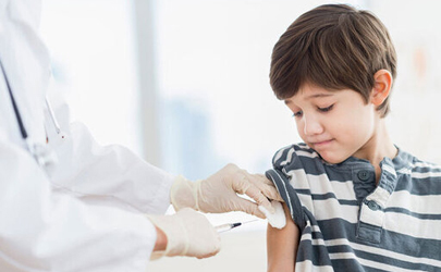 حذف محدودیت سنی واکسیناسیون در تهران / ۱۷سال به بالا ثبت نام کنند