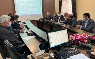 در گردهمایی روسای شعب استانی بانک ایران زمین مطرح شد: جدیت در کار عامل رشد و موفقیت است 