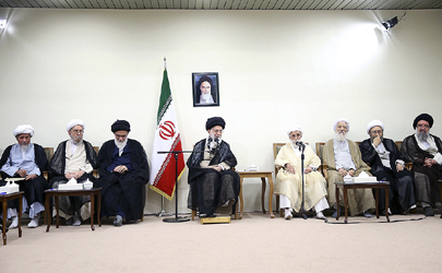 باید کشور به نحوی اداره شود که فاصله فقیر و غنی کاهش یابد/ نخبگان آمریکا از داشتن چنین رئیس‌جمهوری احساس شرم می‌کنند/در مذاکرات باید دقت لازم در خصوص بحث نقض برجام انجام می‌گرفت تا این‌گونه نشود/ پای قدرتمند خود را با عصای بیگانه عوض نکنید