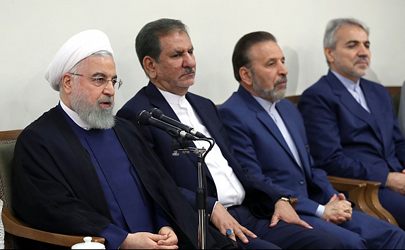 سیاست دولت فروش فرآورده های نفتی به جای نفت خام است/ با یاری یکدیگر آمریکا را به زانو در خواهیم آورد/ به‌رغم تحریمها، در ذخیره و تأمین کالاهای اساسی در شرایط خوب و اطمینان بخشی قرار داریم/ مسیر درستی را در کاهش تعهدات انتخاب کرده ایم 