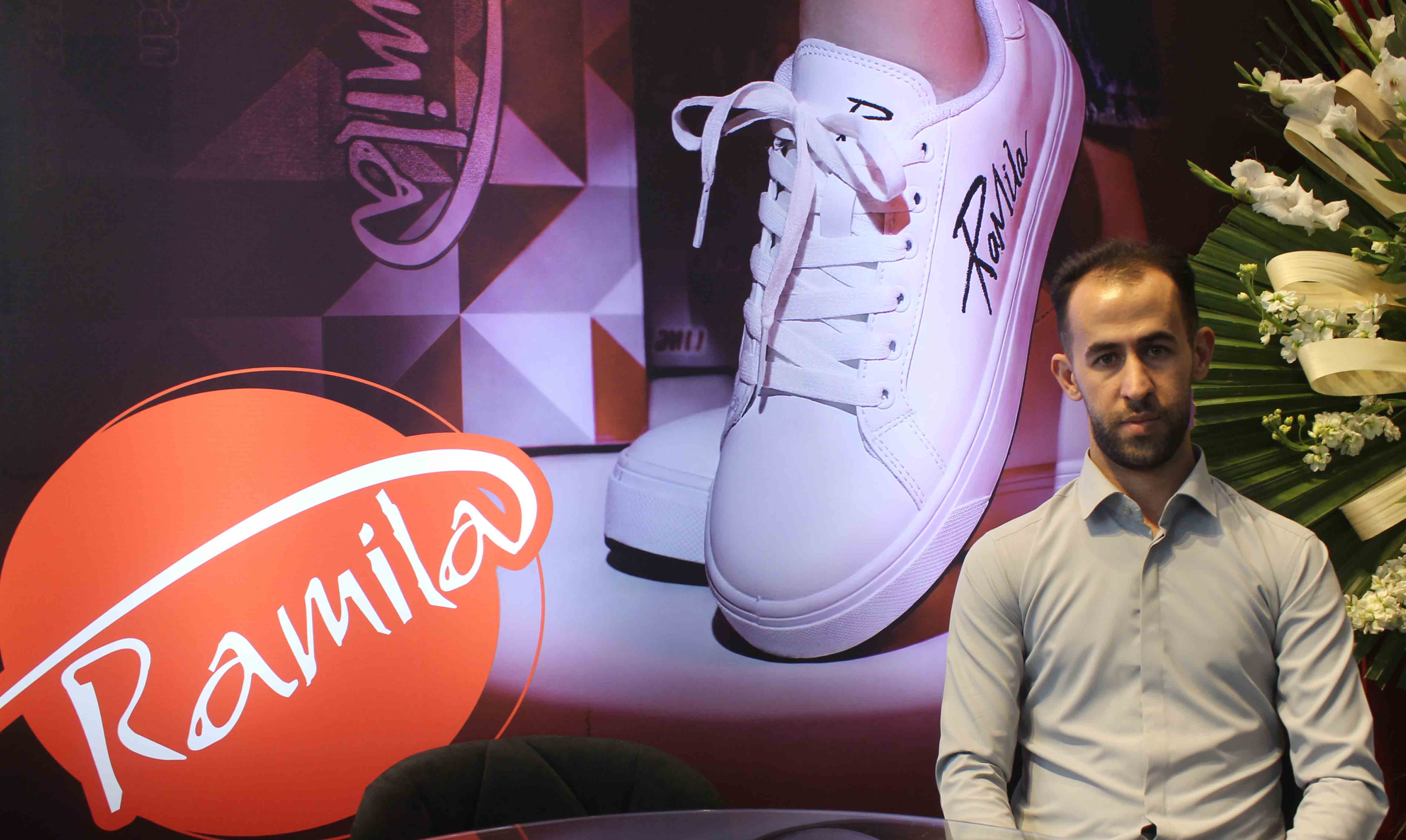 کفش های رامیلا رای کمردرد، زانودرد و خستگی مناسب هستند/ زیره کفش رامیل انعطاف پذیر بوده و هرگز نمی‌شکند/ در تولید کفش رامیلا از پارچه‌های کاملاً اورجینال استفاده می شود