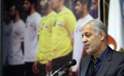 سطح علمی مربیان ما بالا نیست/مدیر یکی از باشگاه‌ها هزینه مربی خارجی تیم ملی را متقبل می‌شود/ماچک با ماهی ۴۰میلیون دستمزد فعالیتی نمی‌کرد/ یک و نیم میلیارد تومان بدهکاریم
