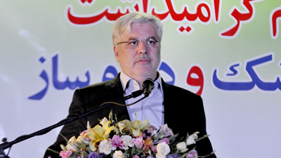 بهبود و ارتقاء خدمات درمانی باید همراه با مدیریت مصارف باشد