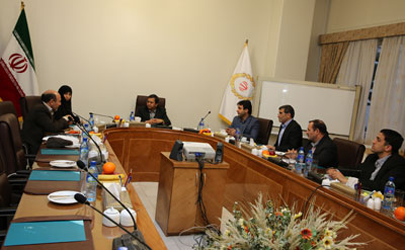 پشتیبانی و حمایت از خانواده شهدا و رفع نیازهای آن عزیزان از اولویت‌های کاری بانک ملی است