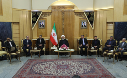 سران جهان به ترامپ خندیدند/ ترامپ تنها ماند؛ جلسه امنیت به حمایت قاطع از برجام تبدیل شد/ دیدگاه همگان حقانیت ایران و زورگویی آمریکا بود/ آمریکا با انزوای تاریخی و کم نظیر مواجه است/ بازگرداندن اثر تاریخی 2 هزار و 500 ساله به کشور